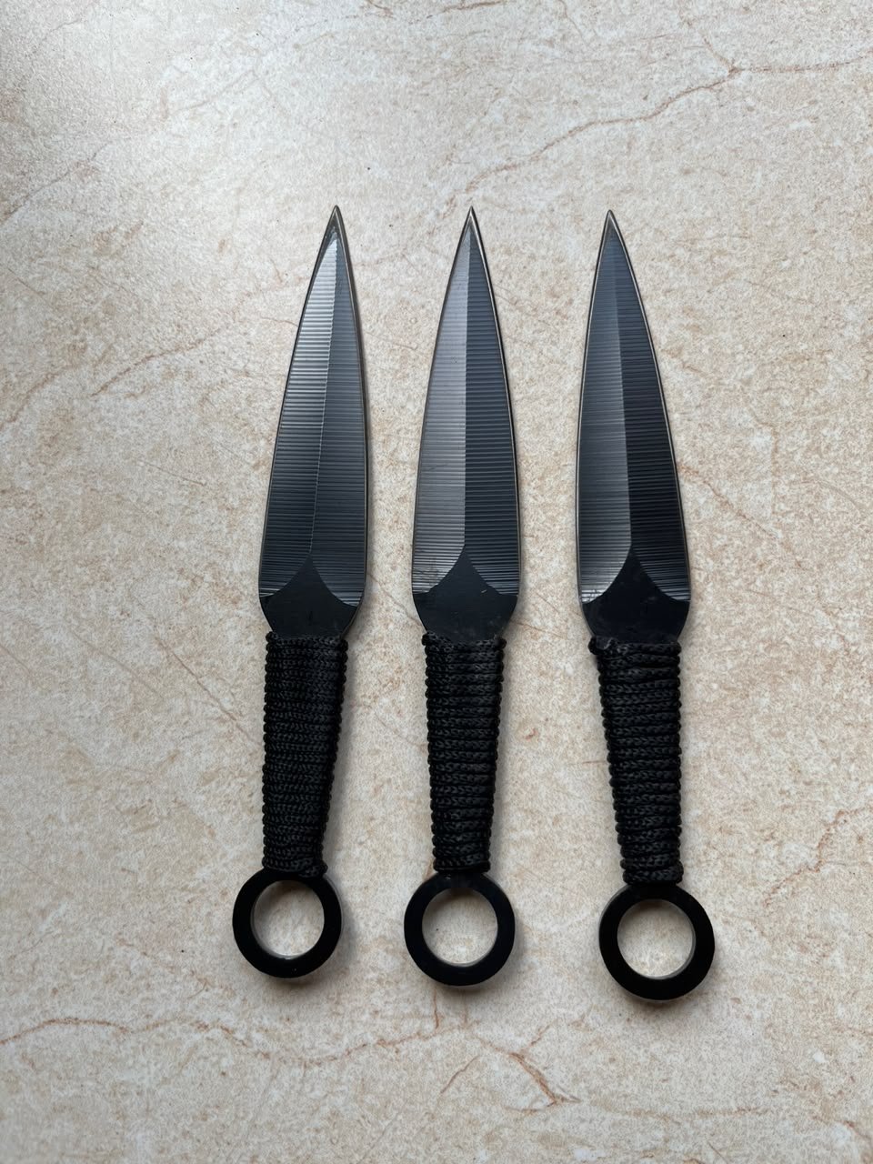3-Piece 6.5" Tactical Black Ninja Kunai Throwing Daggers – CNC Ribbed Stainless Steel Target Spikes with Paracord Grip & Finger Ring