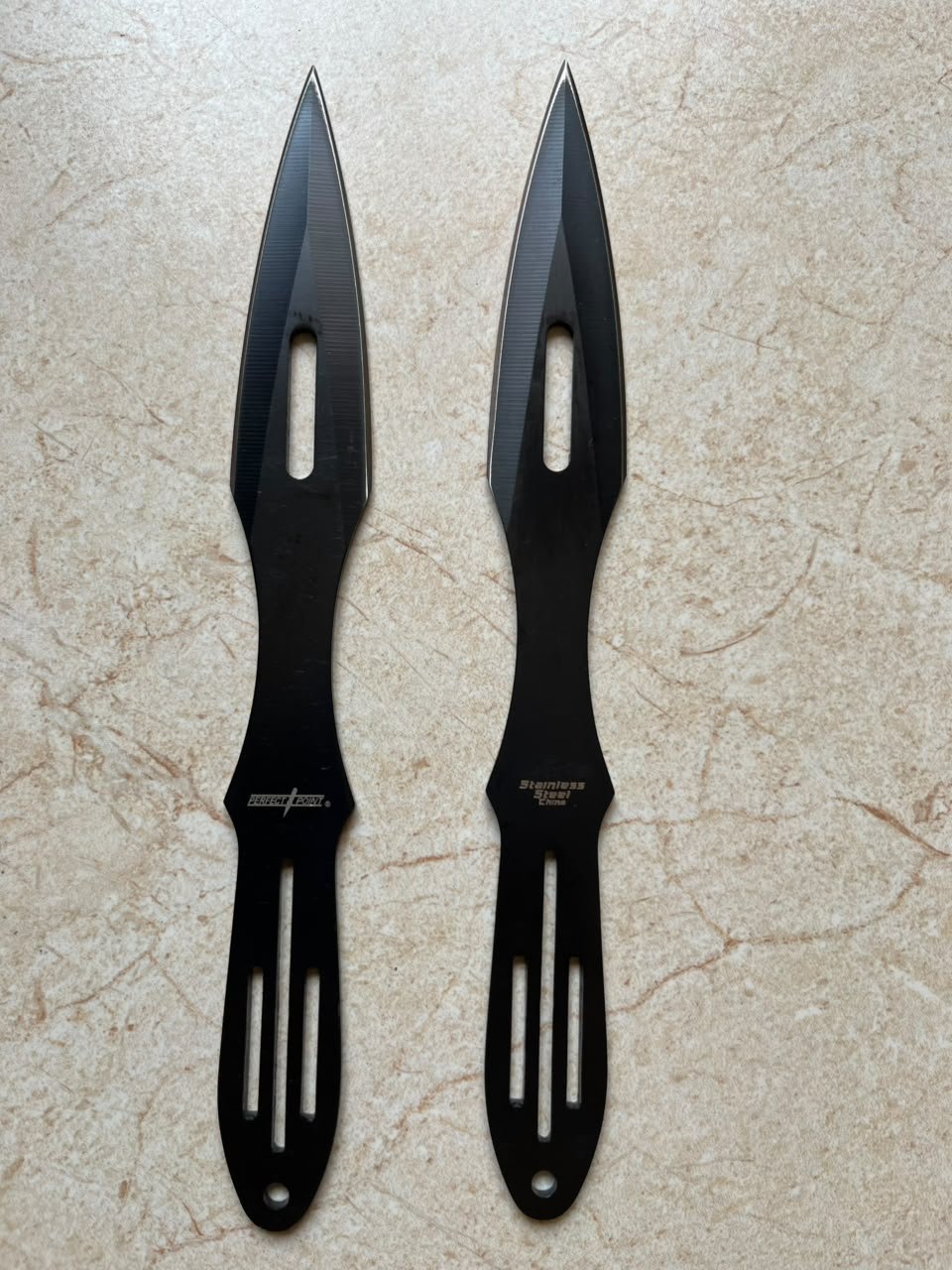 Perfect Point 2-Piece Black Stainless Steel Throwing Knife Set – Tactical Balanced Target Throwers(ZT047)